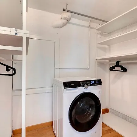 Capponi 95 Apartamento