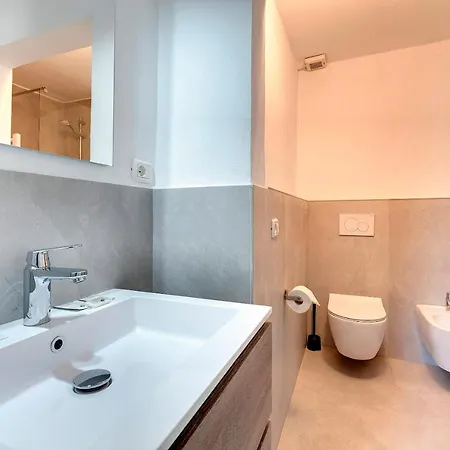 Apartment Capponi 95 Florence